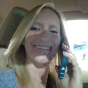 Meet your Posher, Carla